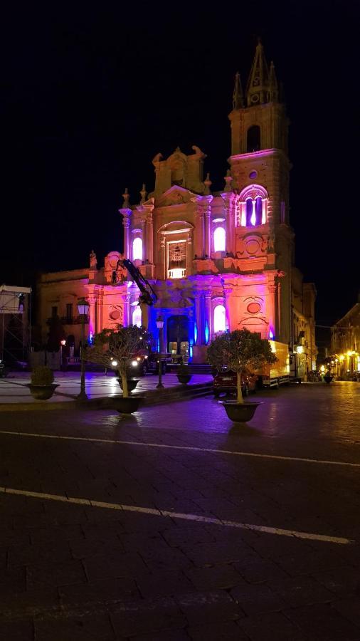 The Artists Bed and Breakfast Acireale Exteriör bild