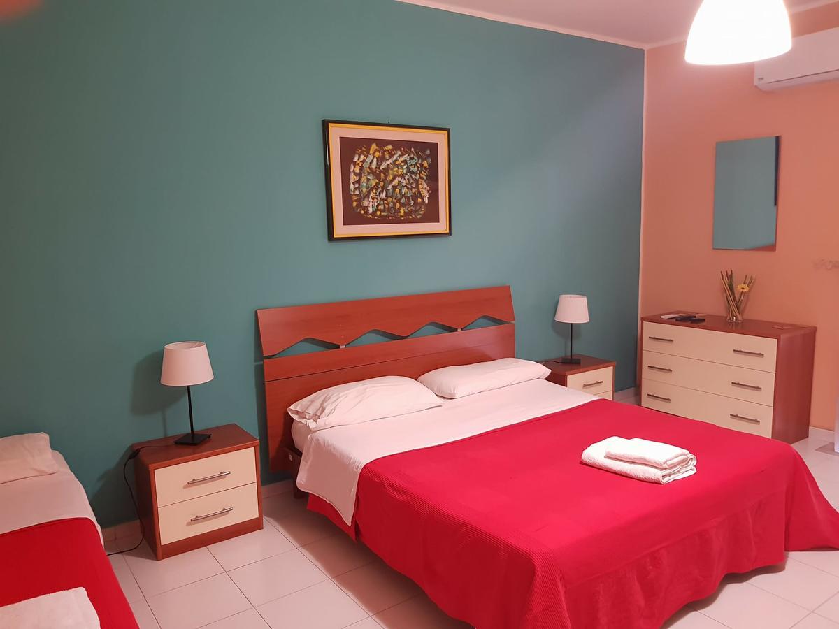 The Artists Bed and Breakfast Acireale Exteriör bild