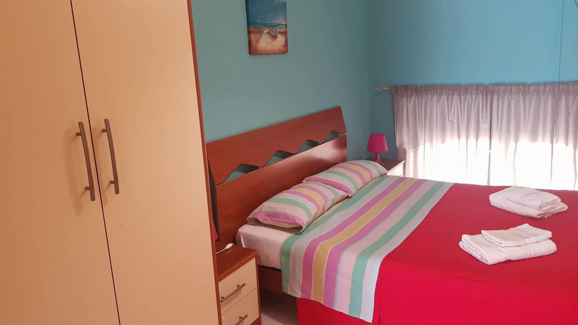 The Artists Bed and Breakfast Acireale Exteriör bild